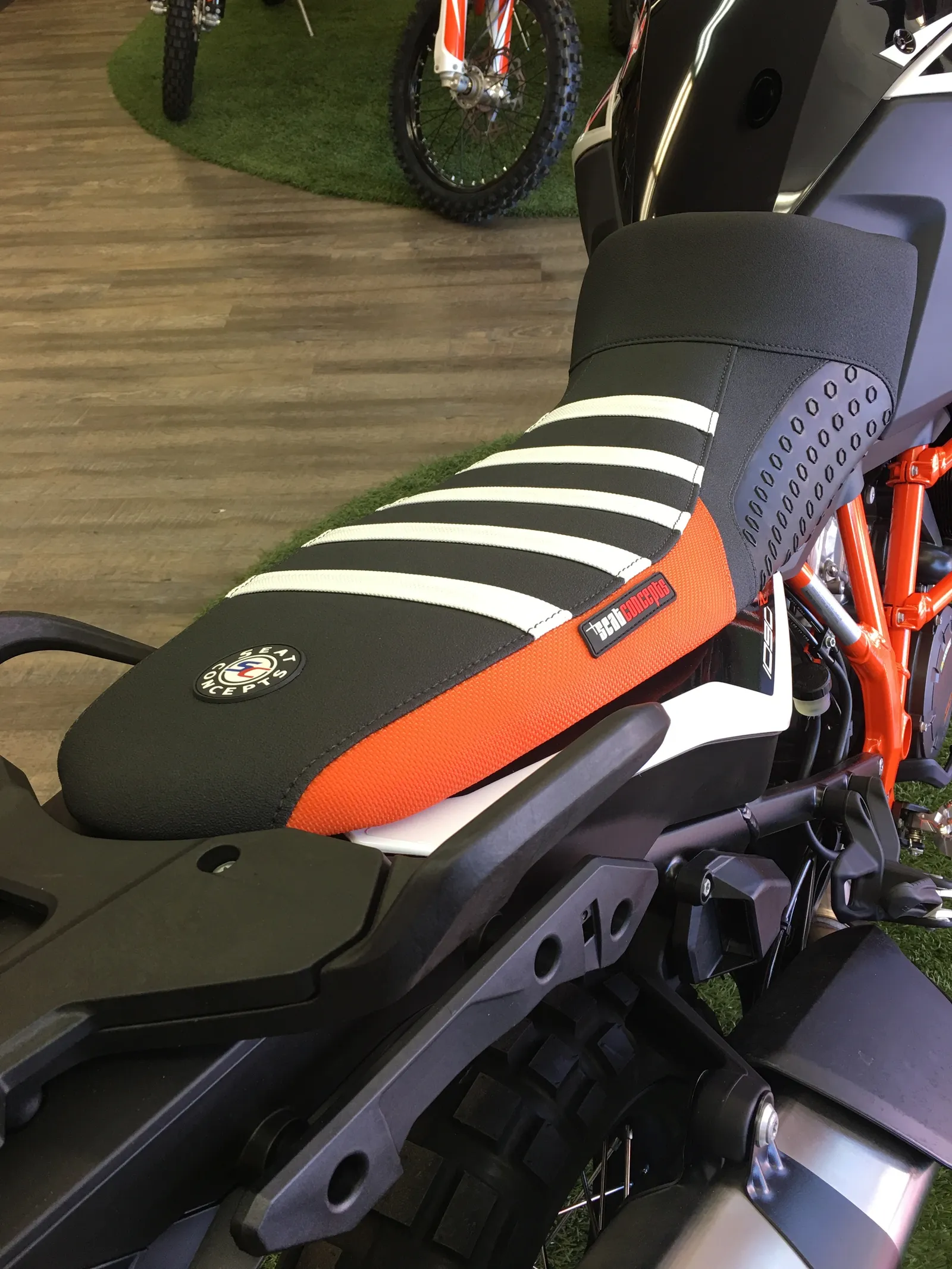 Seat Concepts Super Grip
